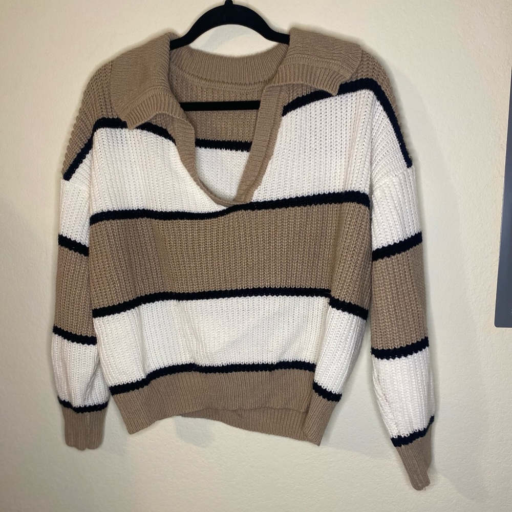 Collard c neck sweater